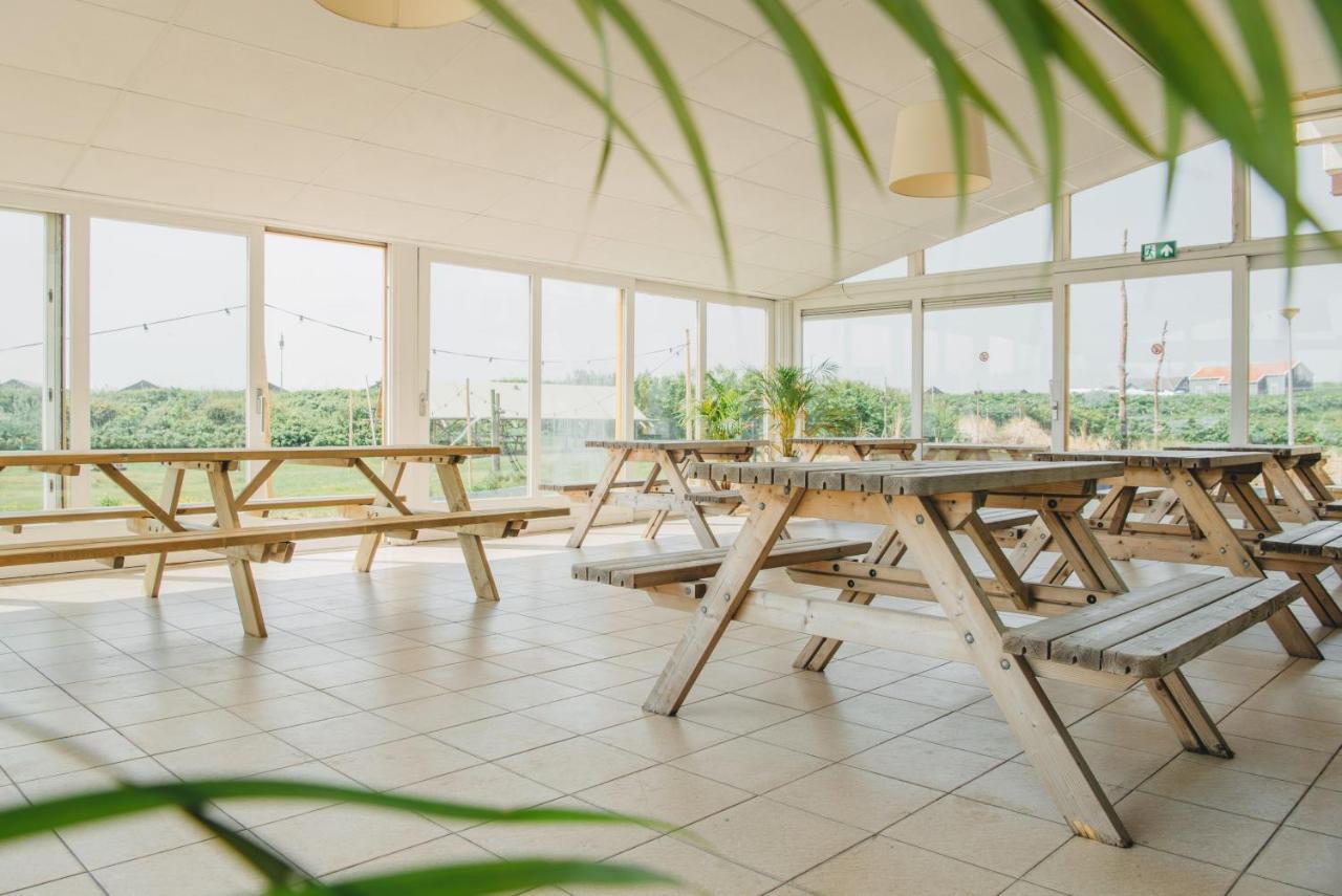 Family & Surfhostel Petten Exterior photo